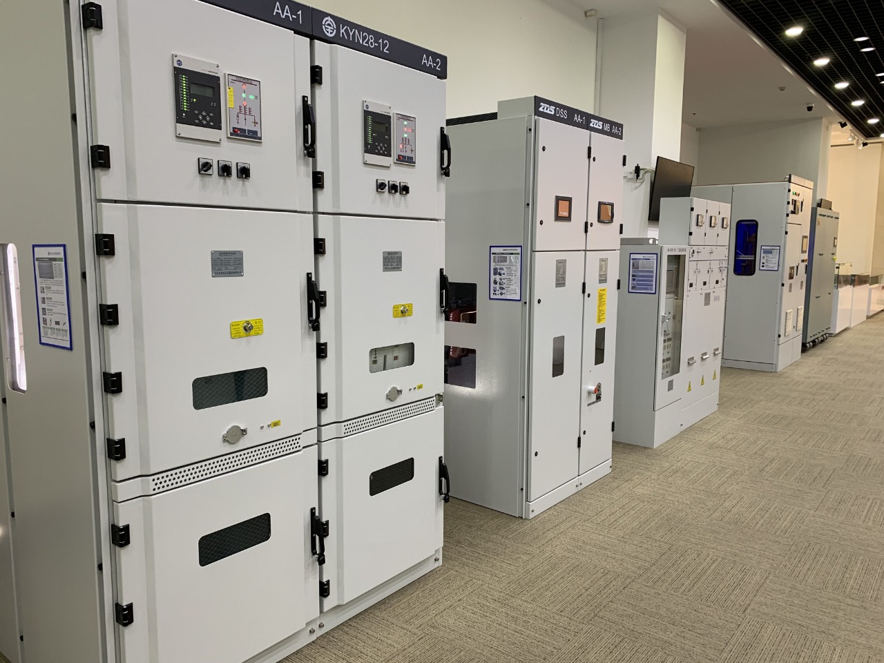SWITCHGEARS